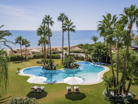 Los Monteros Villa Beach