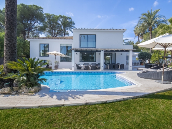 Nueva Andalucia Villa, Marbella