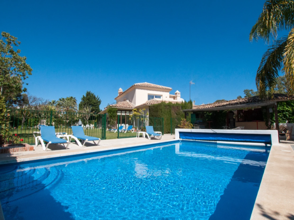 Casasola Villa