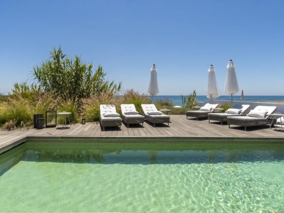 Beach-front Villa Marbella