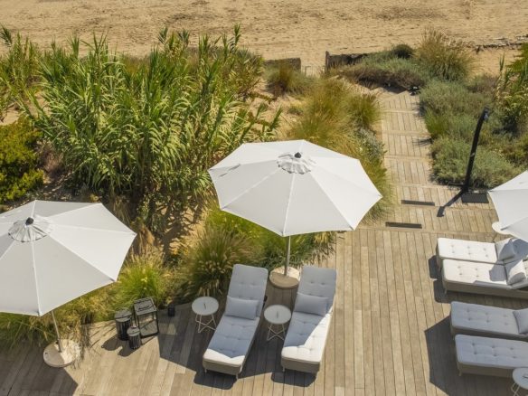 Beach-front Villa Marbella