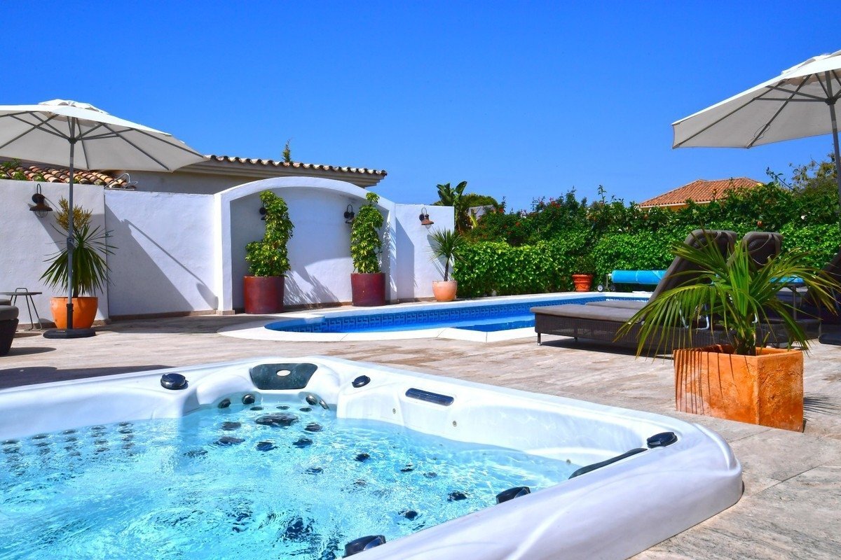 Family Beach Villa