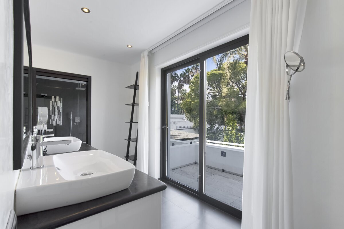 Nueva Andalucia Villa, Marbella