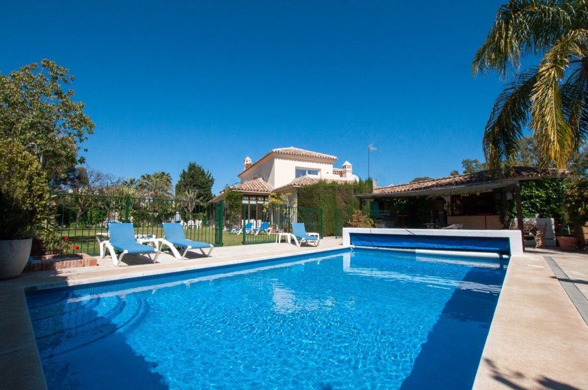 Casasola Villa Breathtaking Beaches