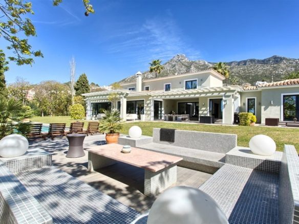 Marbella Hill Club Villa