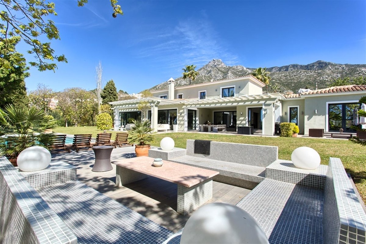 Marbella Hill Club Villa