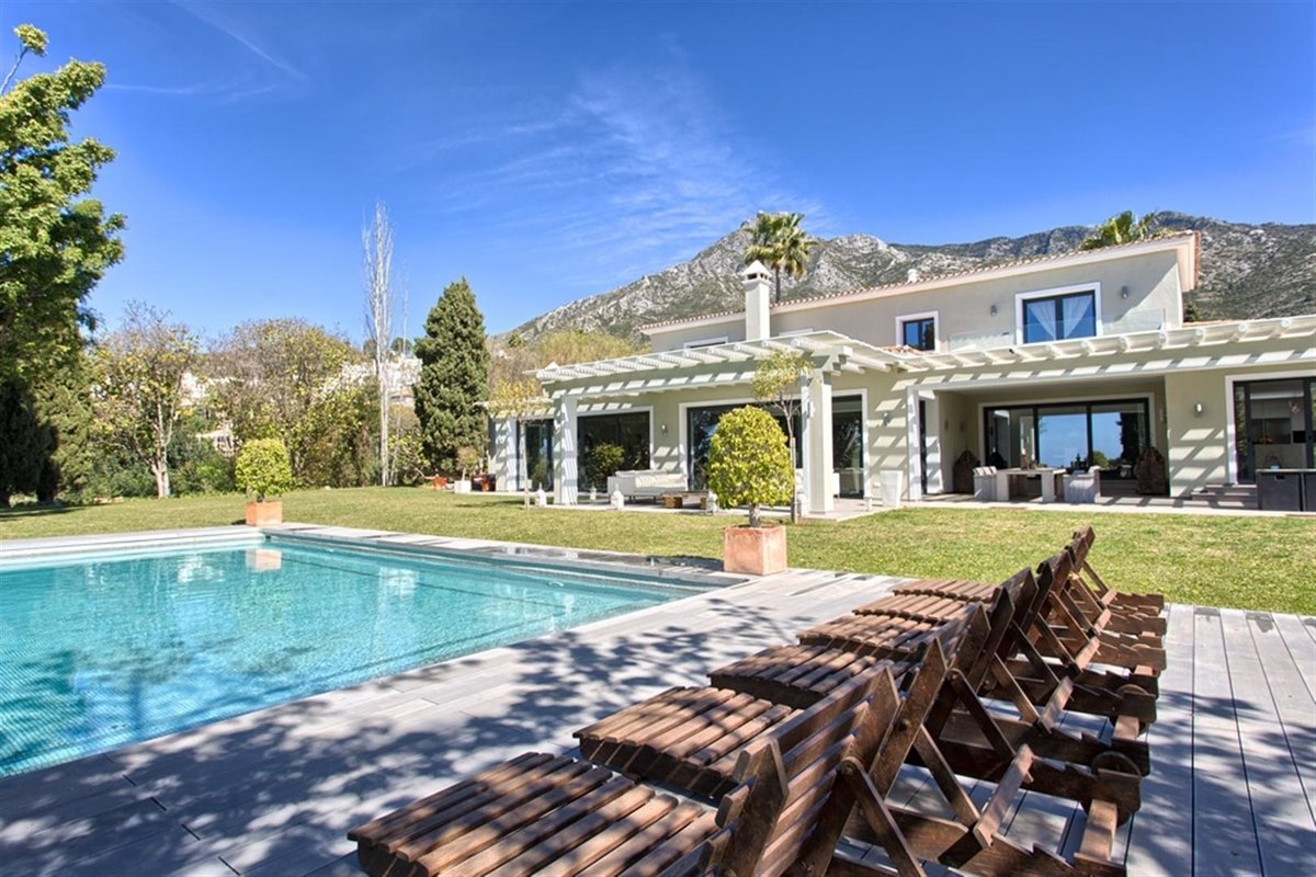 Marbella Hill Club Villa