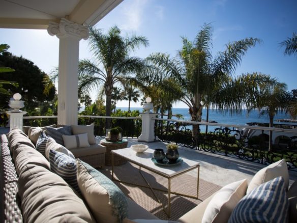 Mistral Beach Beachfront Villa
