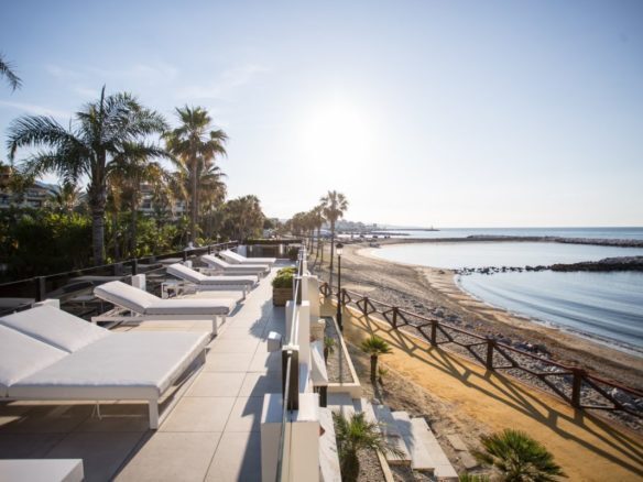Mistral Beach Beachfront Villa