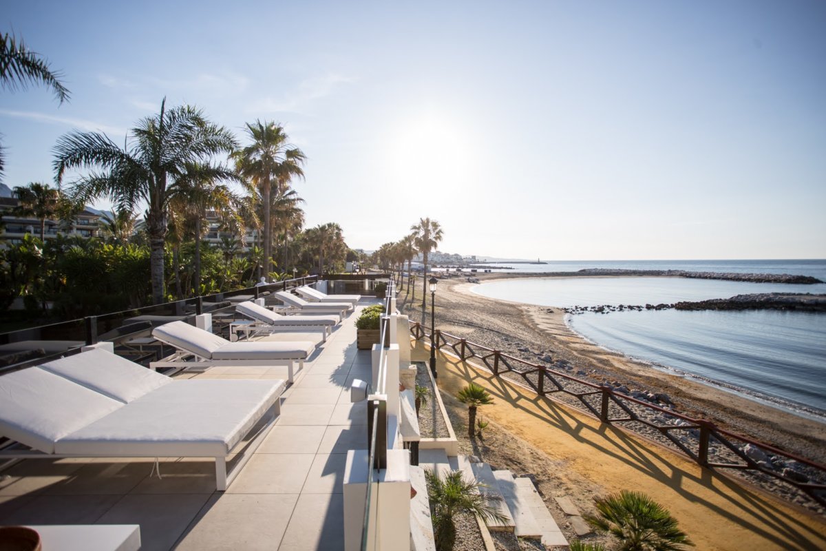Mistral Beach Beachfront Villa