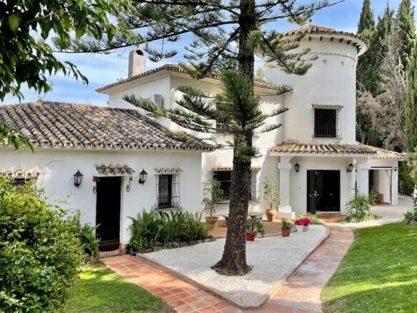 4 bedroom villa, Marbella, Golden Mile