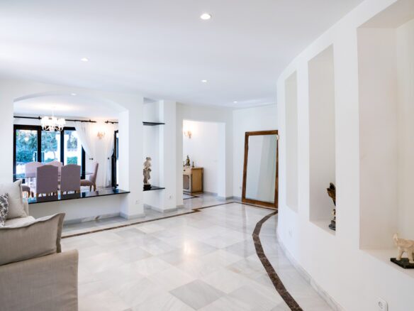 4 bedroom villa, Marbella, Golden Mile