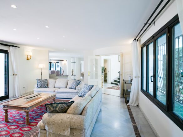 4 bedroom villa, Marbella, Golden Mile