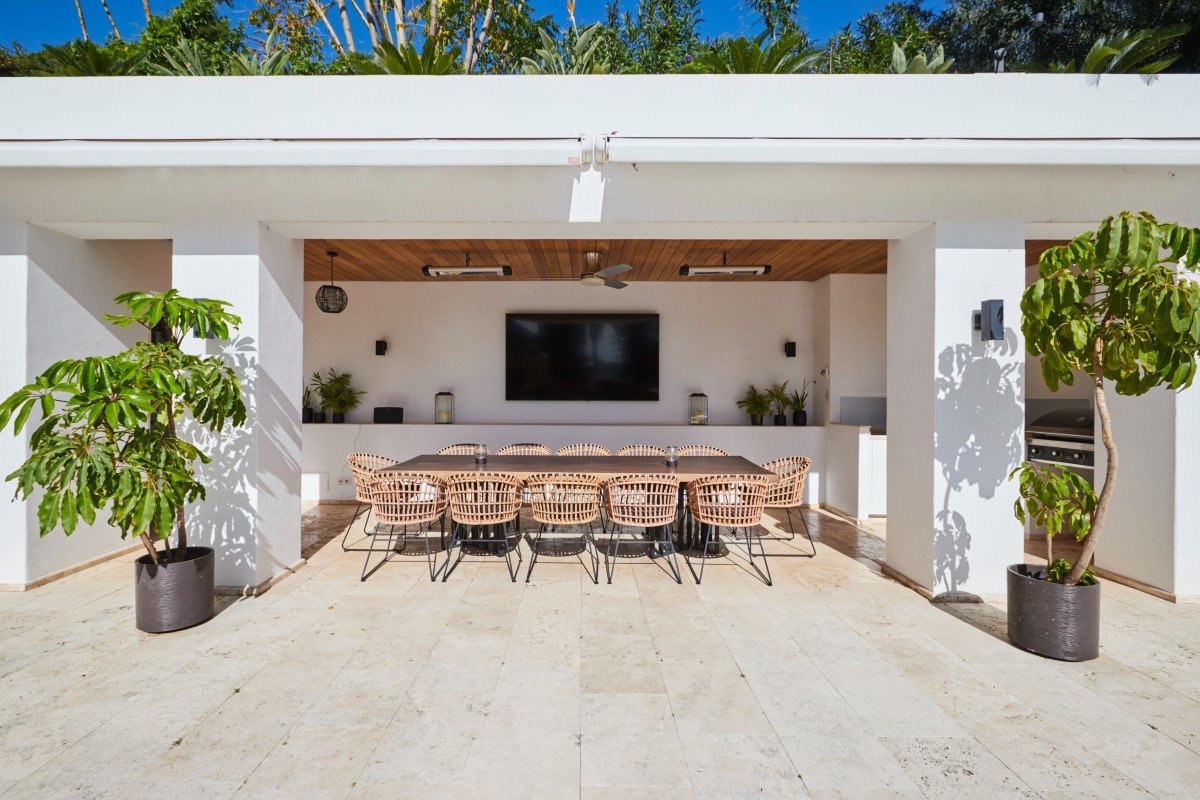 Discover the Luxury of Golf Villa Living in Spain