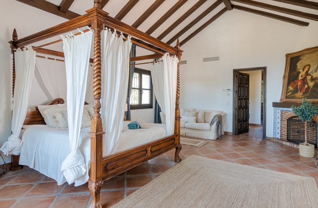 Villa Bedroom