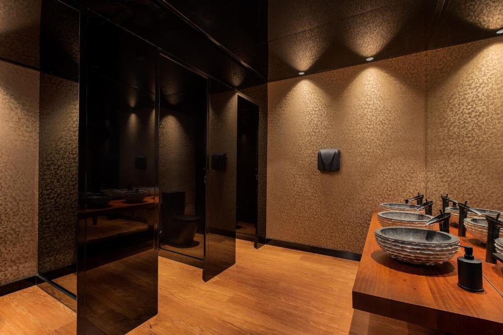Málaga Villa Bathroom