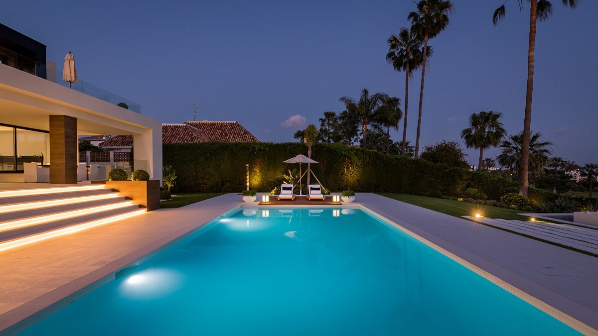 6 Bedroom Front Line Golf Villa (5) Los Naranjos Golf Villa Rental Spain