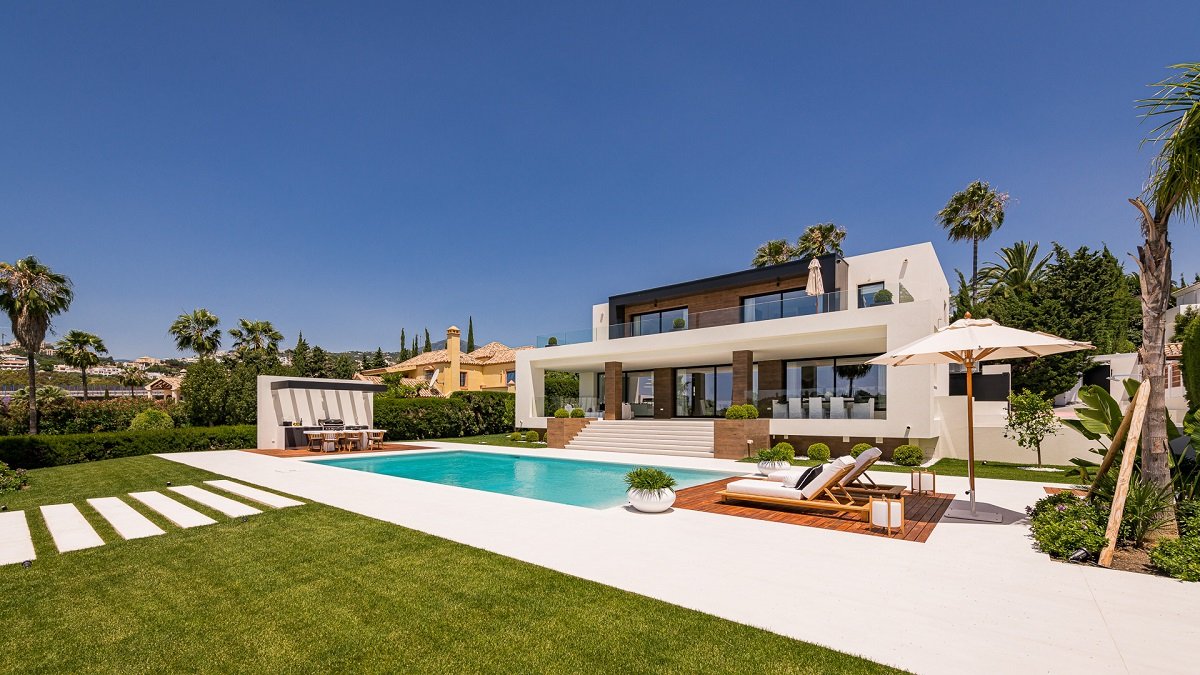6 Bedroom Front Line Golf Villa (52) Los Naranjos Golf Villa Rental Spain