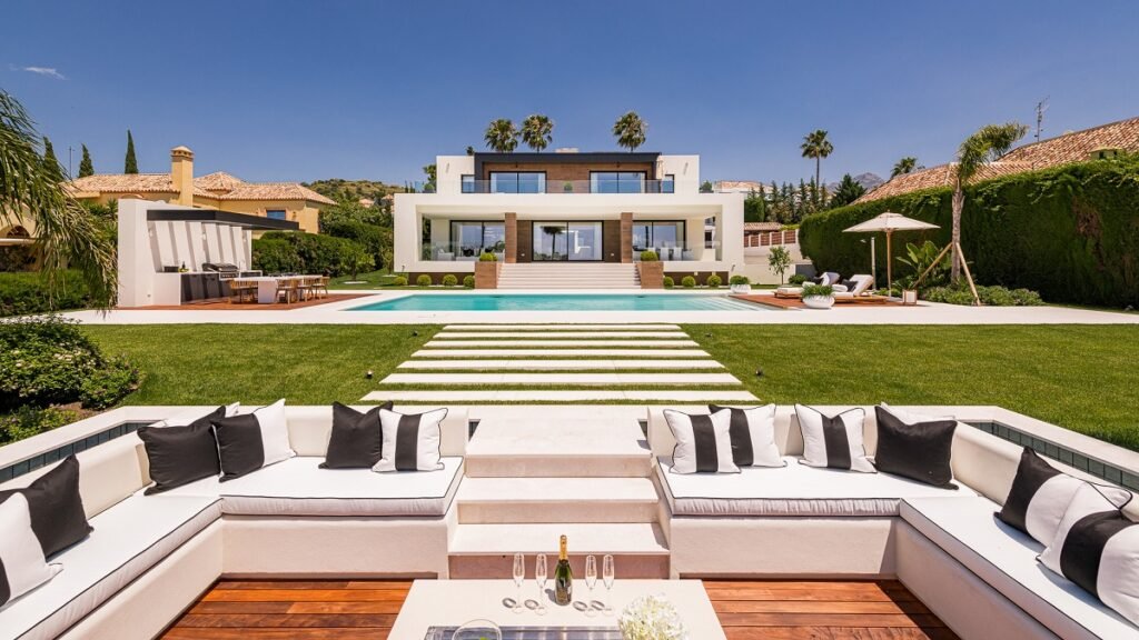 Villa in Spain