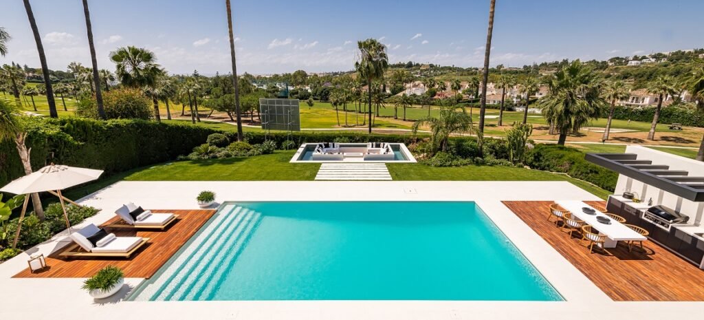 Mansion Pool in Spain