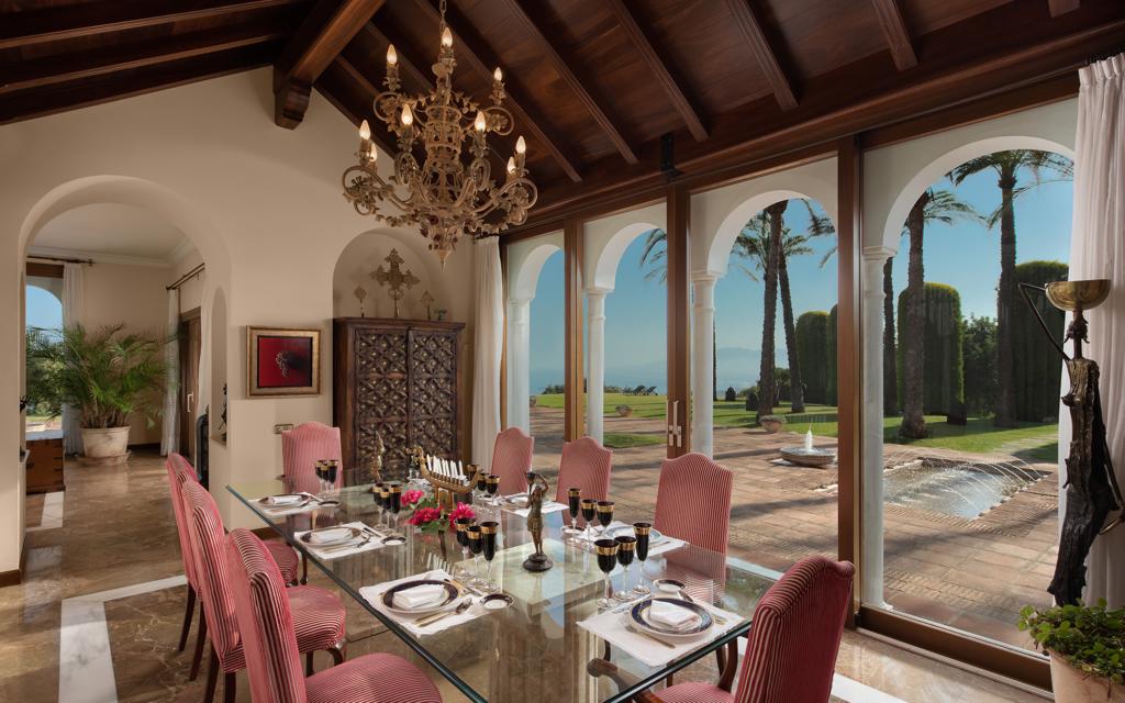 Mansion Mansion