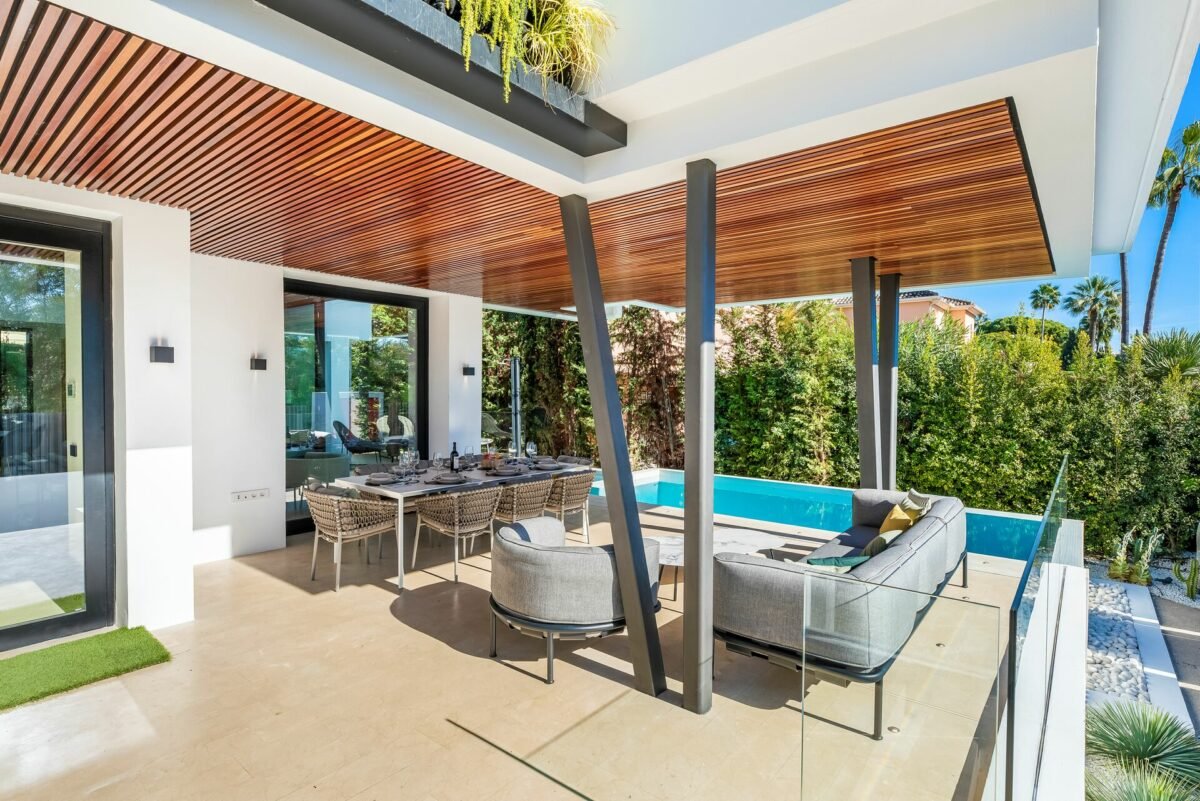 Villa Casablanca (12) Exquisite Villa Rental: Marbella’s Casablanca on the Golden Mile