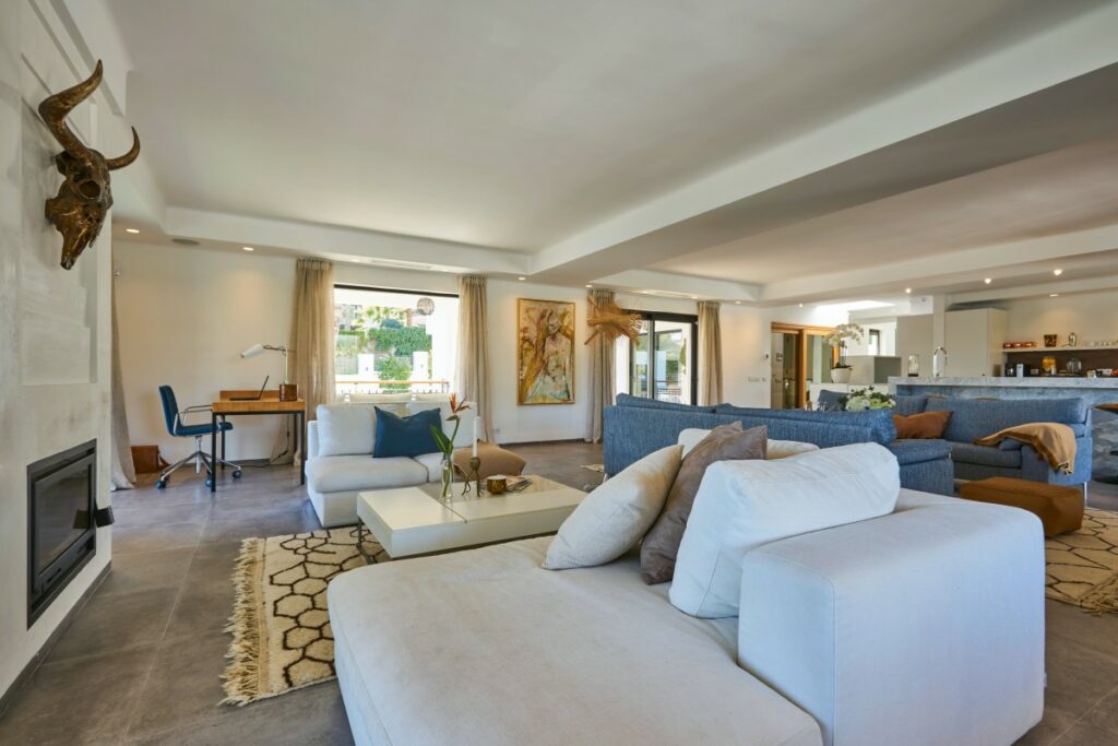 Luxury Golf Villa Spain Livingroom