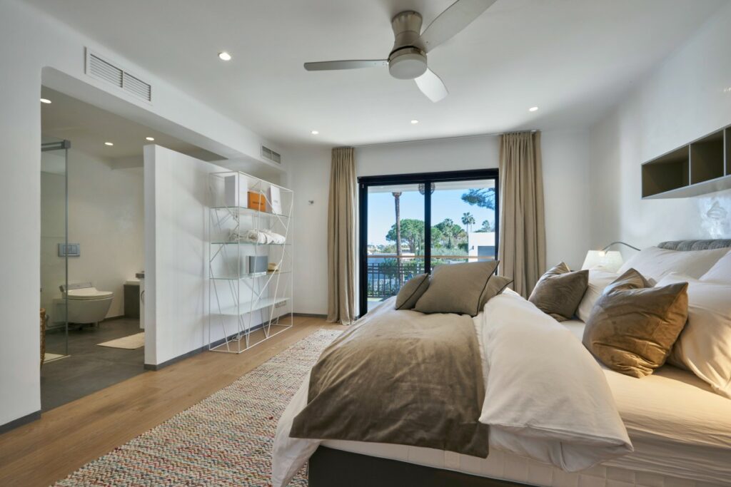 Mansion Bedroom