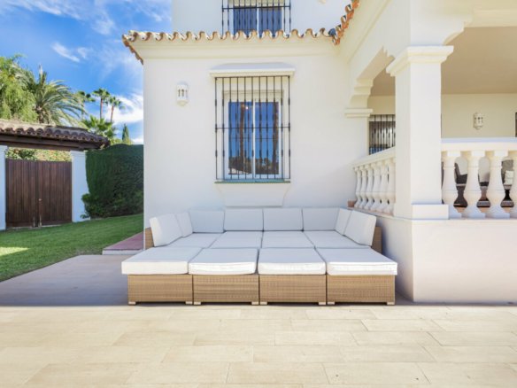 Villa