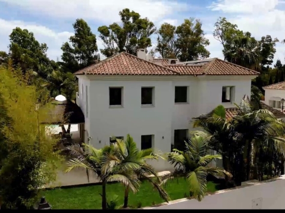 5 Bedroom Holiday Villa – Casasola, Marbella
