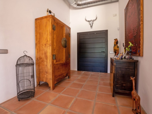 Luxury Frontline Golf Villa | Single-Level Living | Golf Membership Included